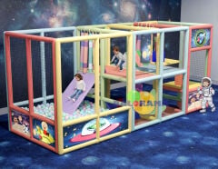 Uzay Yolu Softplay Oyun Parkı 5x2x2.5m
