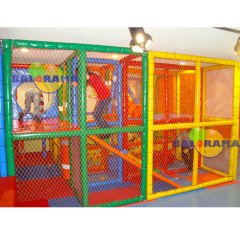 حوض كرات 4x4x2.3 متر