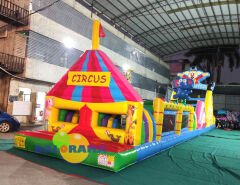 Eğlence Merkezi Şişme Oyun Parkı 22.3x4x6.7m