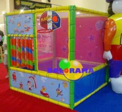 حوض كرات مع وحدة تسلق 2×2×2 متر