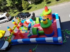 Çizgi Karakterler Şişme Oyun Parkı 10x6x5m