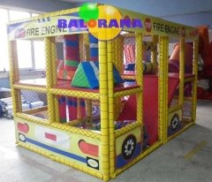 حوض كرات ناعم مع سيارة إطفاء 3x2x2 متر