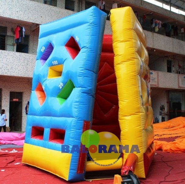 Frizbi - Dart - Şut Şişme İnteraktif Oyun 2x3.6m