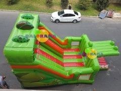 Şişme Timsah Kaydırak 8x4x5m