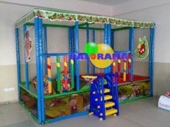 حوض كرات وترامبولين 4x2x2 متر