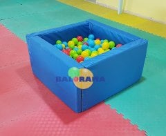 حوض كرات أزرق 1×1×0.5 متر