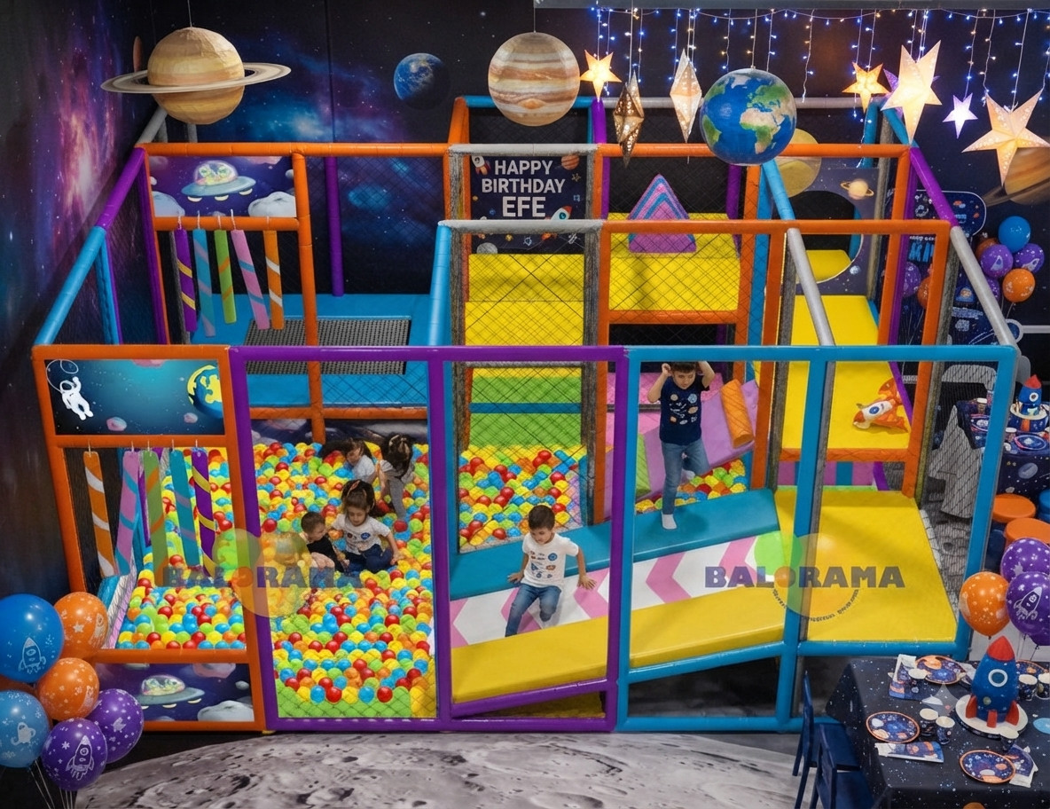 Uzay Macerası Roller Kaydıraklı Softplay İç Mekan Oyun Alanı 5x3.7x2.6h Mt