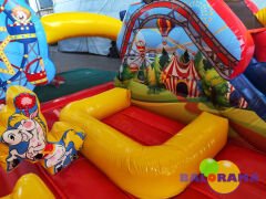 Renkli Karnaval Şişme Oyun Alanı 7x5x3.1h Mt